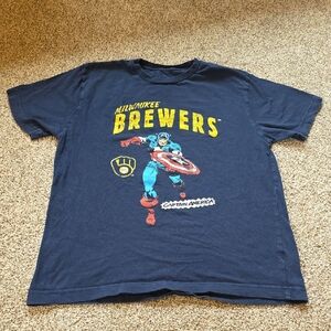 Milwaukee Brewers Captain America T-Shirt Boys Size Large